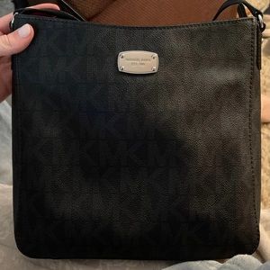 Michael Kors Crossbody NWOT